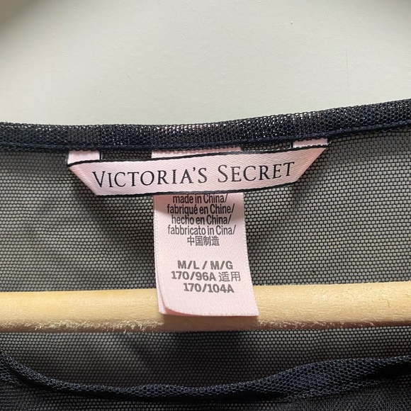 VICTORIA’S SECRET Sheer Tee-Shirt. 💕💕 - Picture 3 of 5